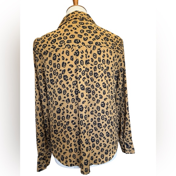Who What Wear Leopard Print Button-Down Shirt #162 - Picture 2 of 5
